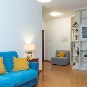 Appartamento Mimmi Zurigo 12, Milano